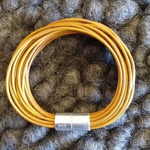 Leather Magnetic Bracelet